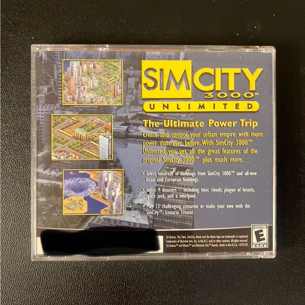 The Sims Living Large  Expansion Pack -CD-Rom  (EA games 2000) Maxis
